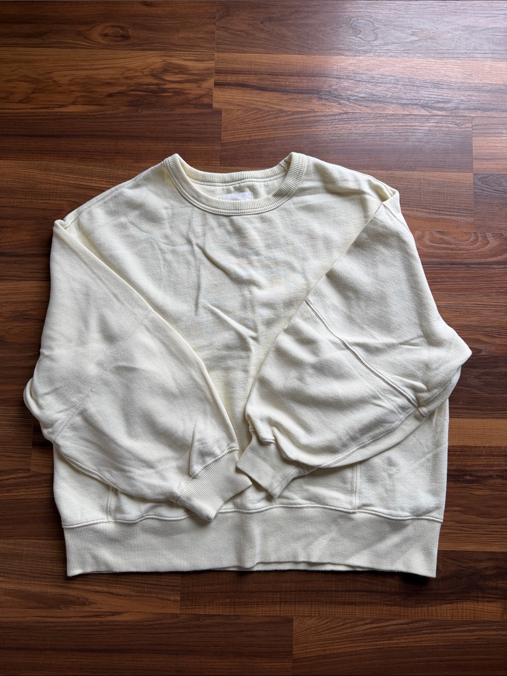 Sweatshirt